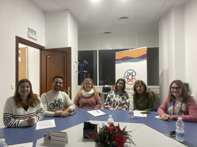 EL C.P.T.S. CORDOBA SE REUNE CON LA DELEGADA DE SALUD Y CONSUMO DE CÓRDOBA