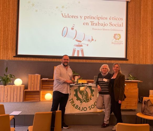 LA COMISION DEONTOLOGICA DEL C.P.T.S CORDOBA PARTICIPA EN LA REDTS ORGANIZADA POR EL CGTS